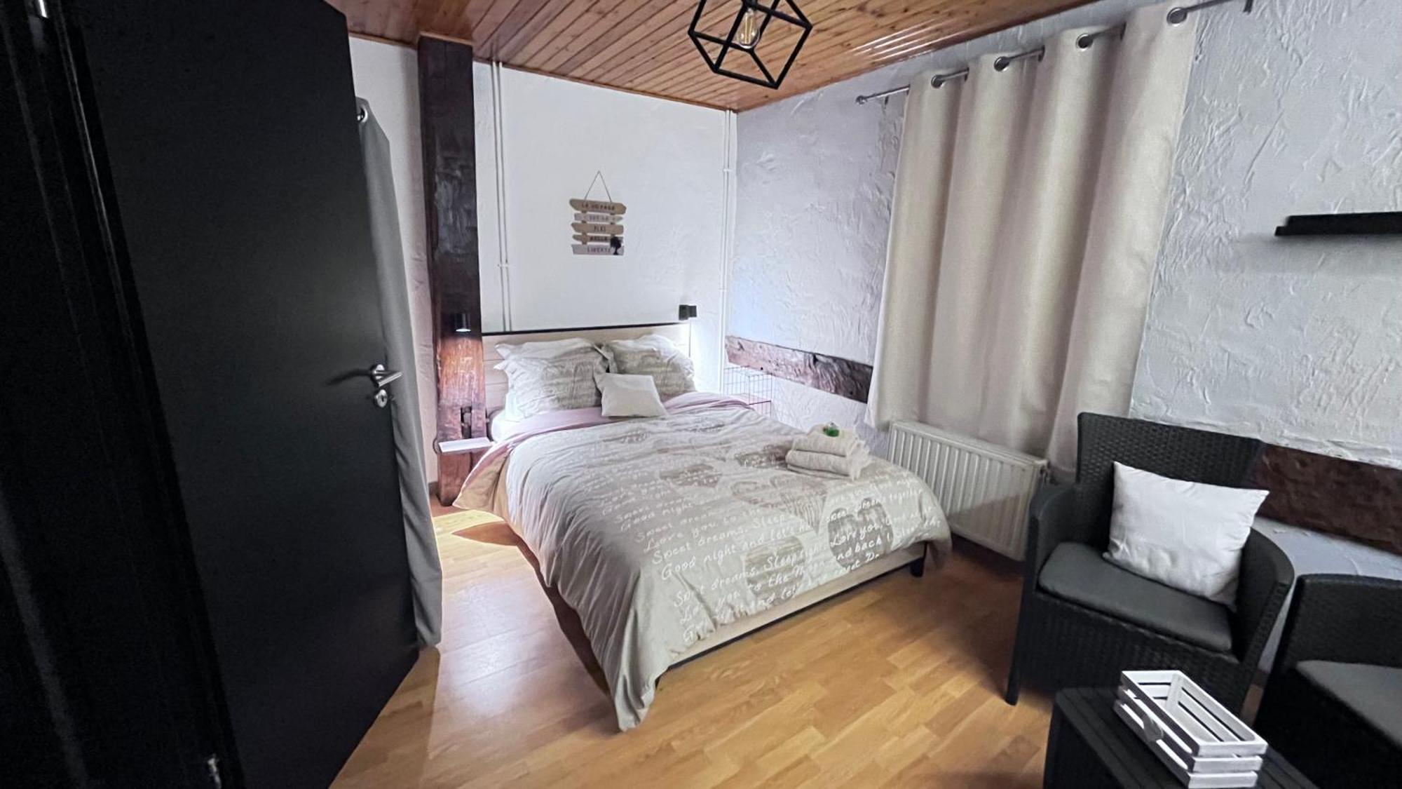 Bed and Breakfast Chez Bene Rochefort Zewnętrze zdjęcie